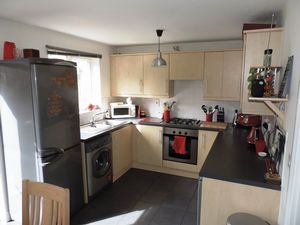 Kitchen- click for photo gallery